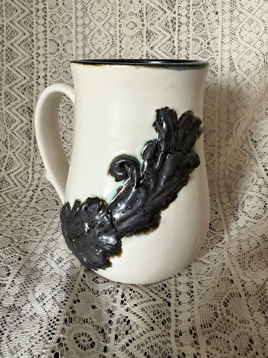 Filigree Mug - White