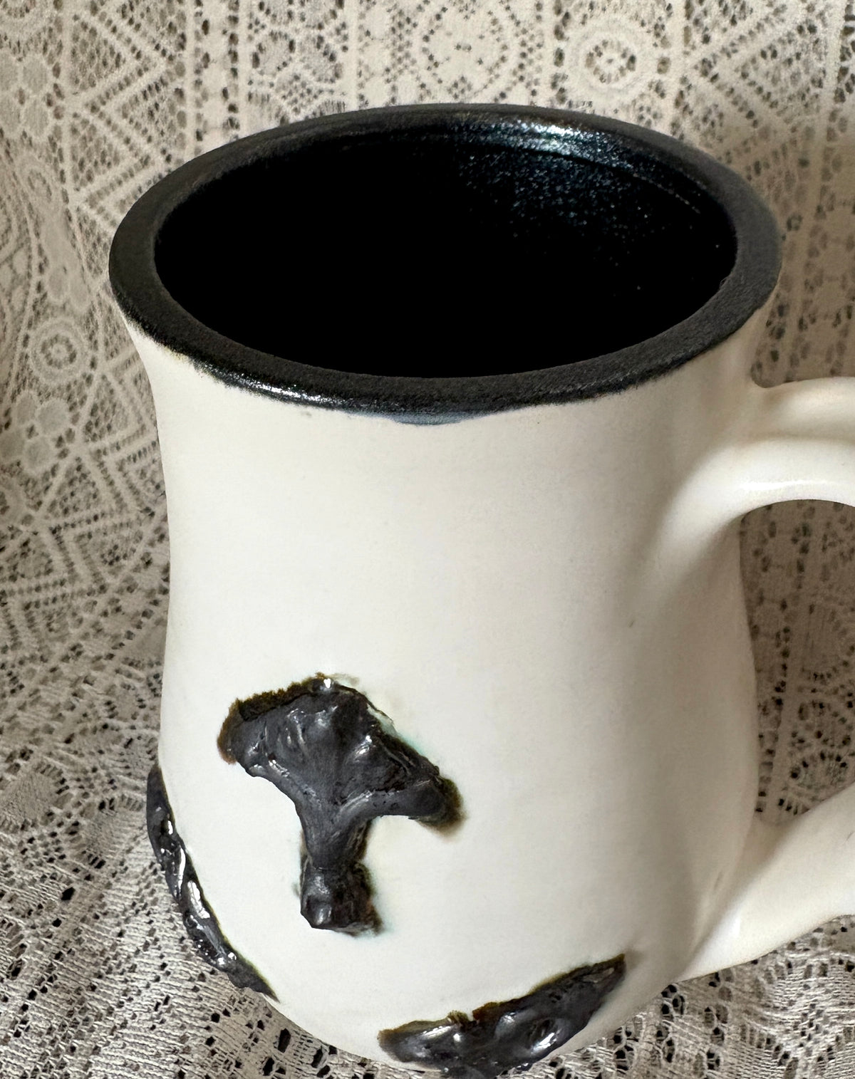 Filigree Mug - White
