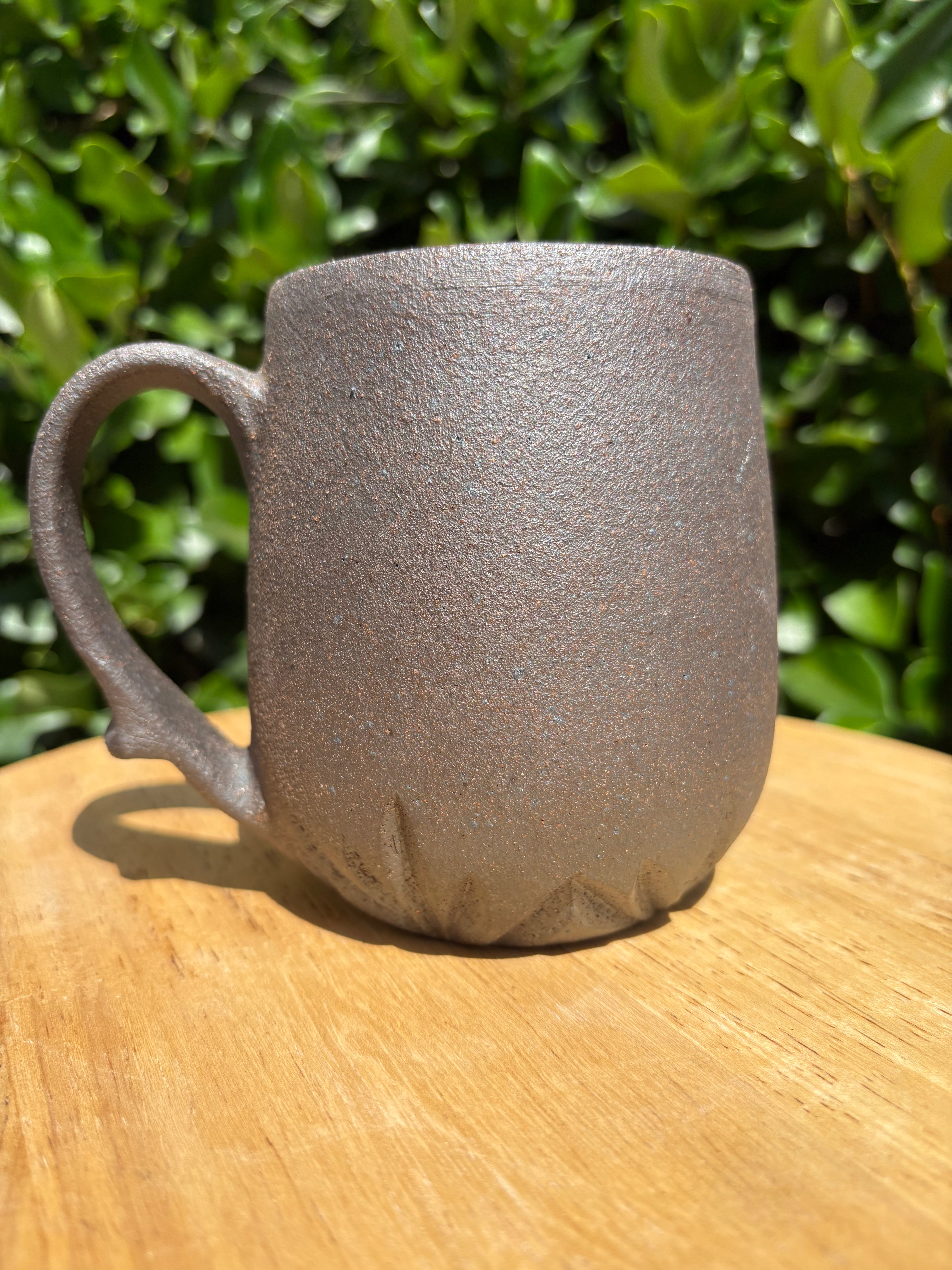 Black Raw Carved Mug