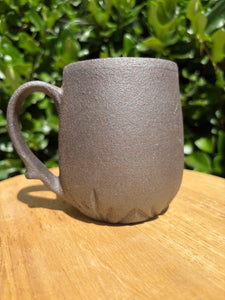 Black Raw Carved Mug