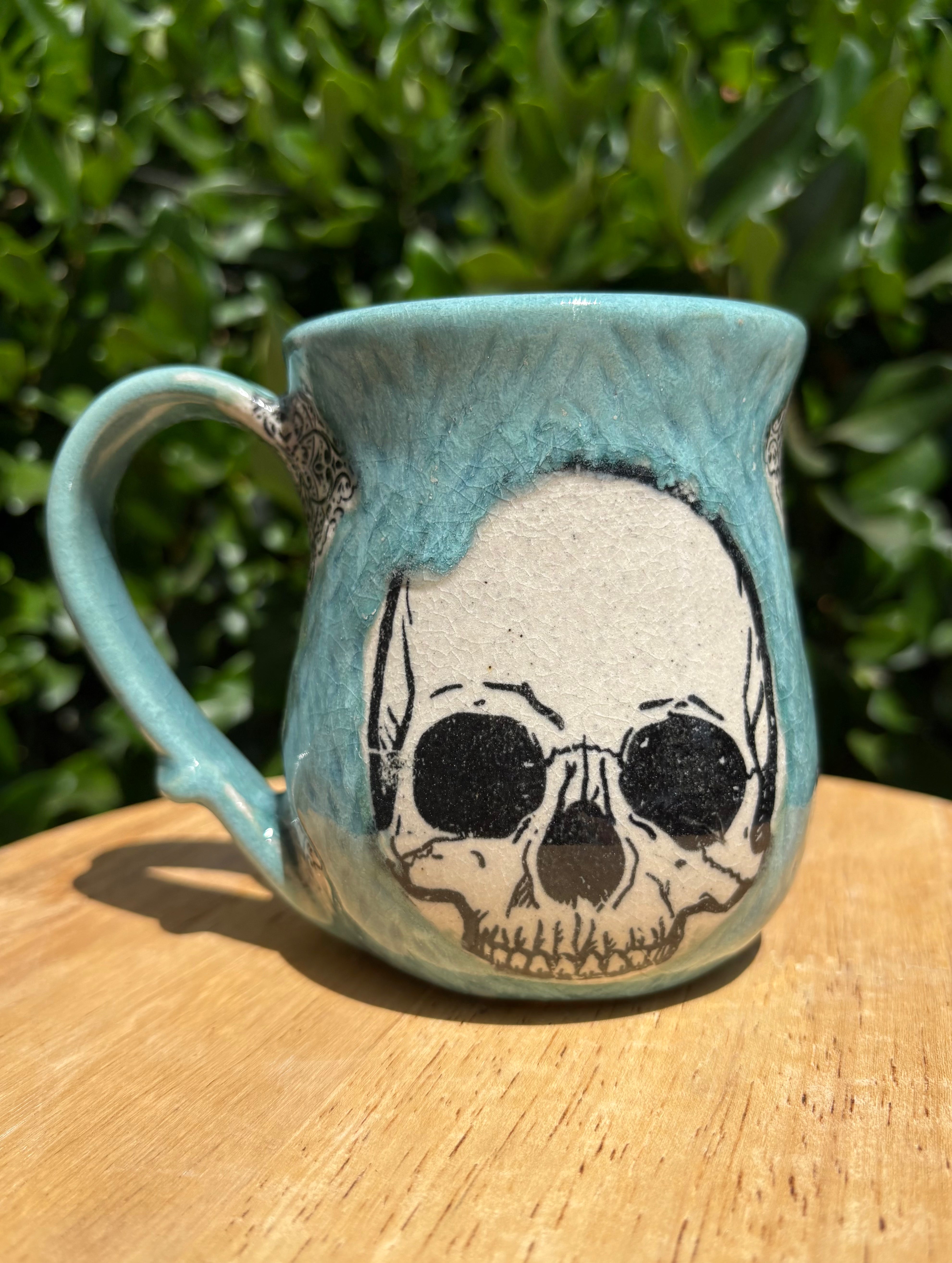 Teal Skull Victorian Mug