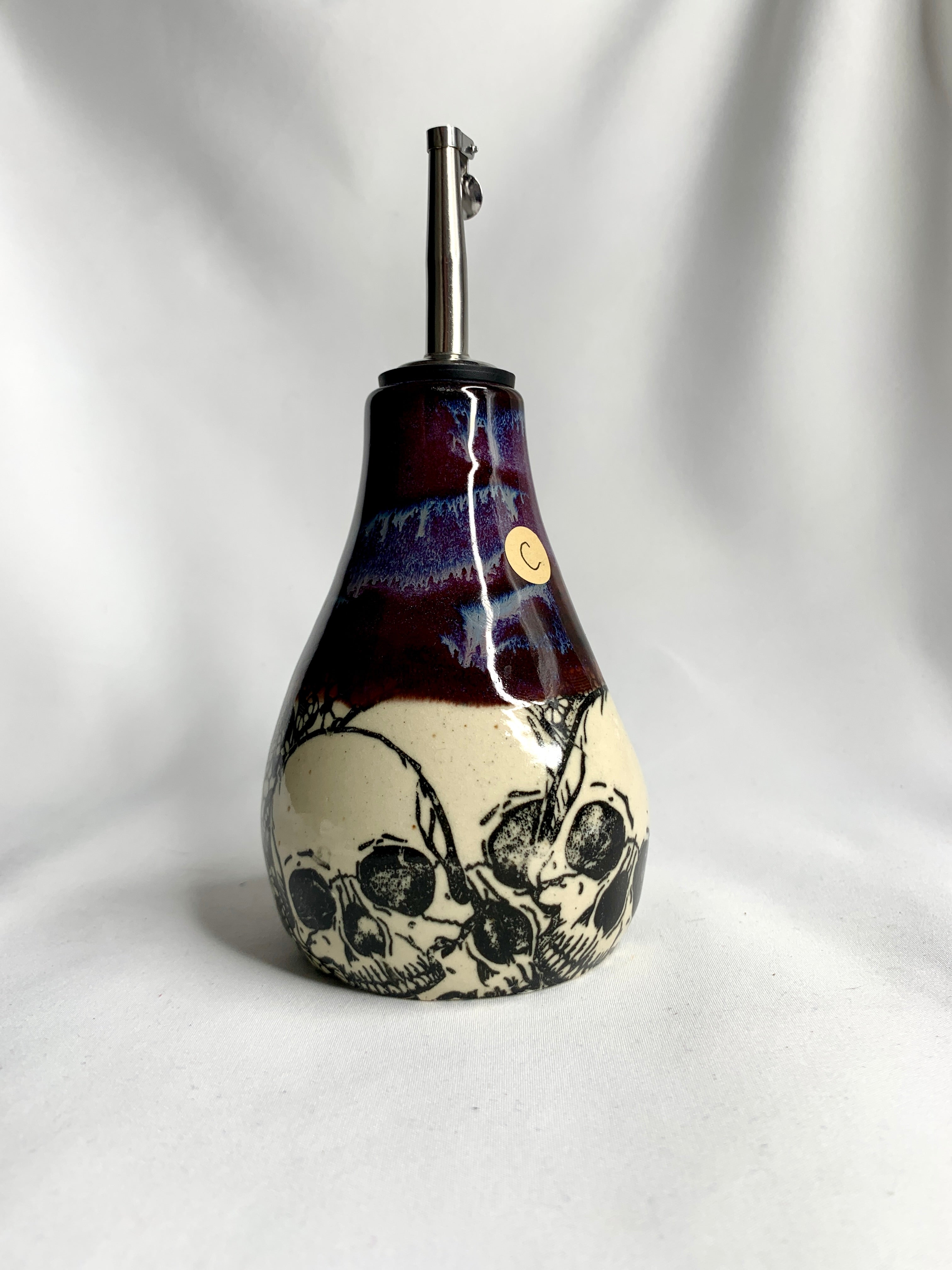 Lace Catacomb Oil Bottle - C