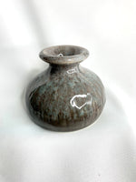 Load image into Gallery viewer, Ice and Coal Vase (small)
