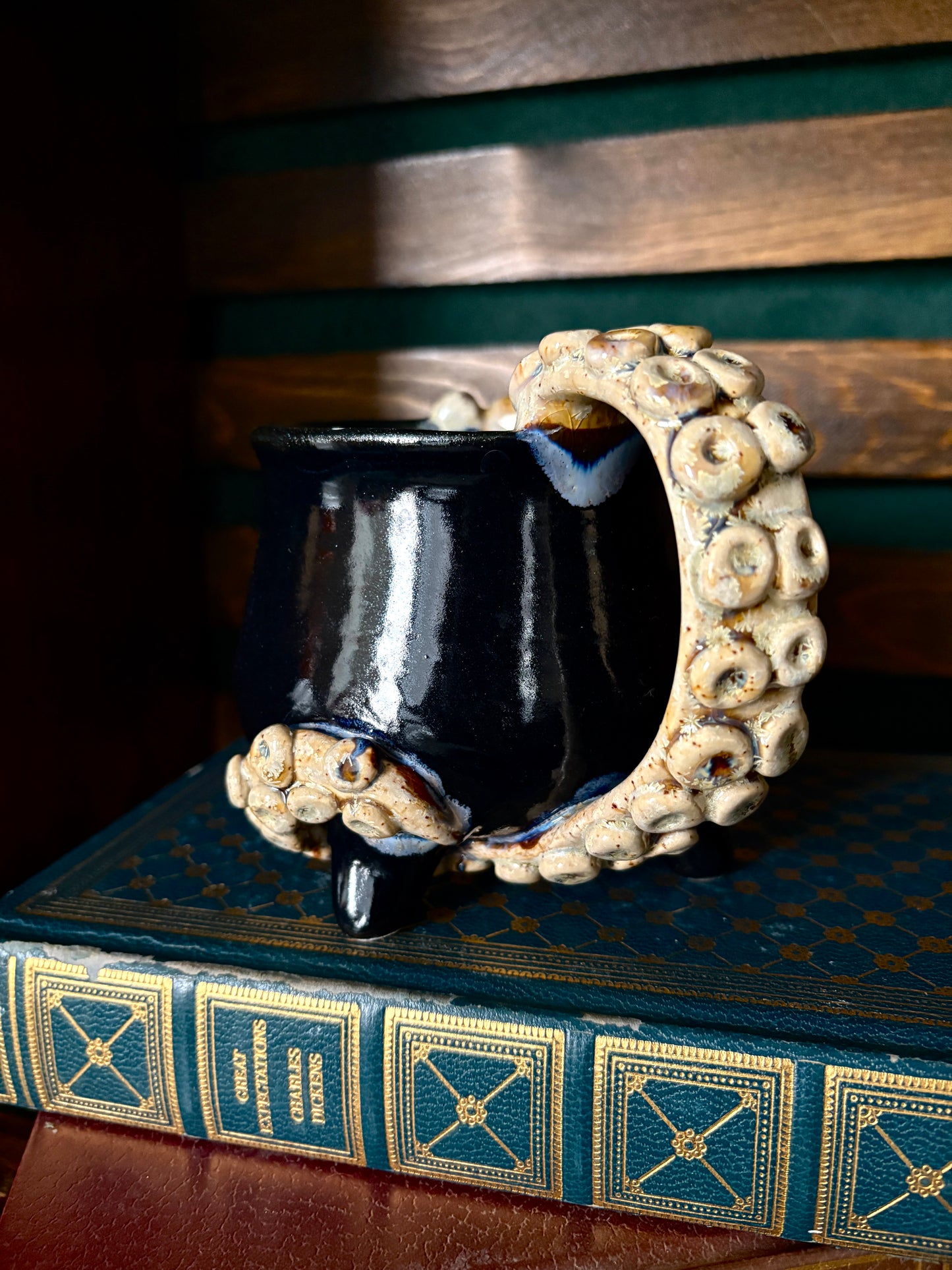 Nebula Tentacle Mug (Glossy Base)