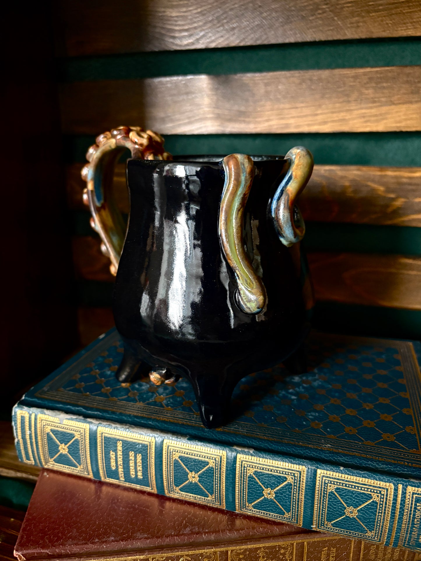 Ancient Copper Tentacle Mug (Glossy Base)