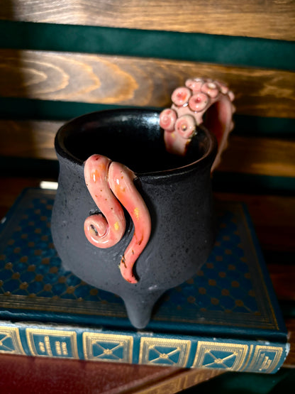 Amarylis Tentacle Mug